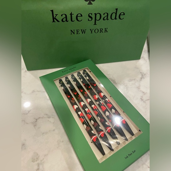 NWT! 🖤❤️🤍 Kate Spade 5-pen set. New, unopened packaging + kate gift wrapping! - Picture 3 of 4